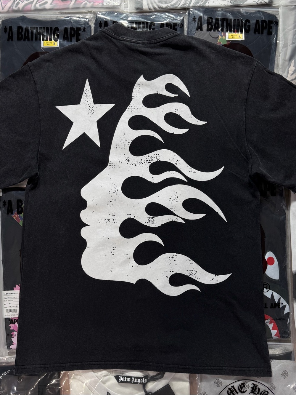 Hellstar Evil Smile T-shirt ‘Black’ - Picture 9 of 10